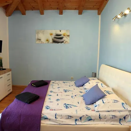Apartamento Wunderschoen Dekorierte Evelyn Medulin